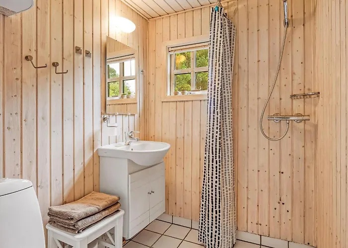 Ferienhaus Amazing In Oksbol With Wifi Oksbøl